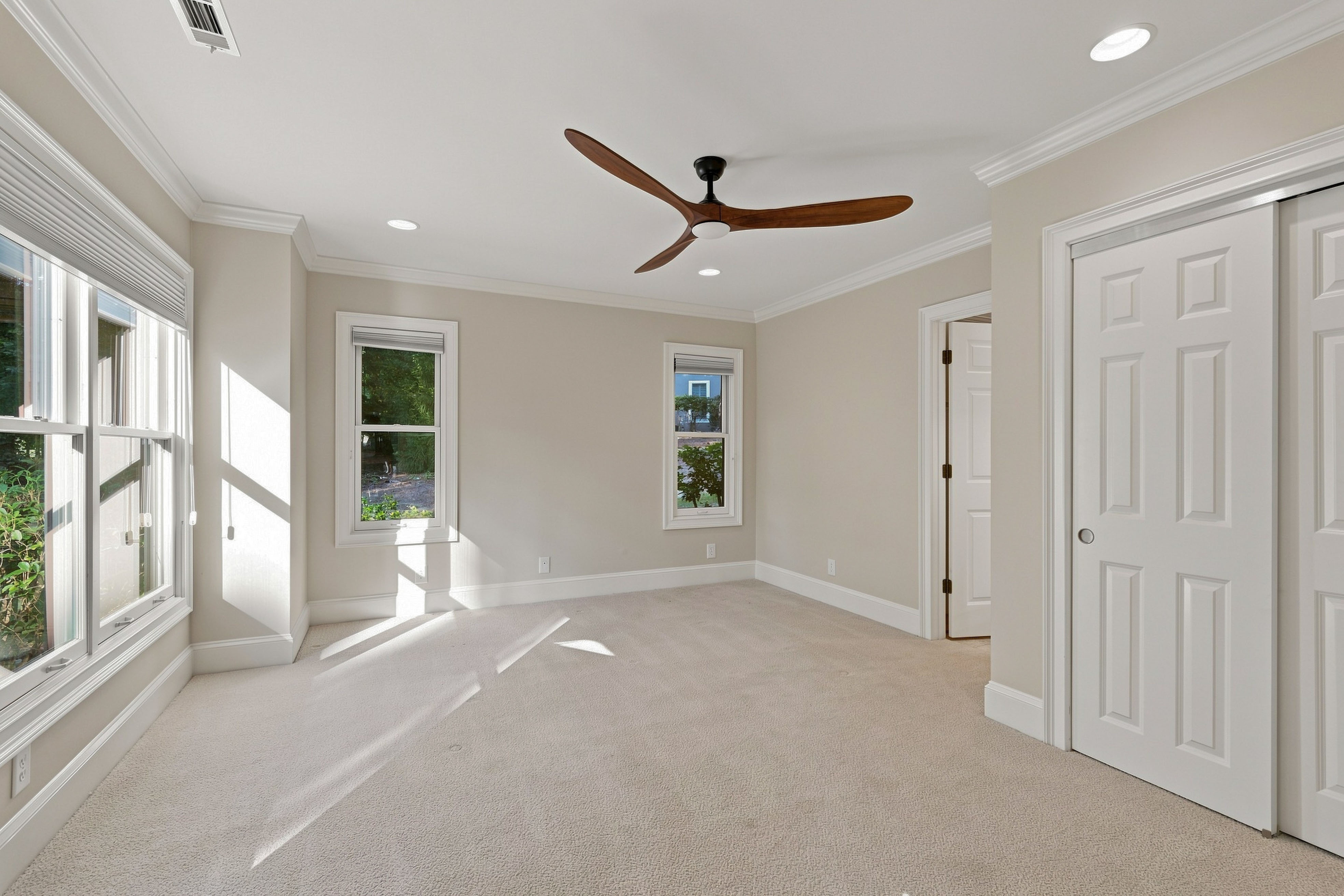 1100 Bachelors Run image 30